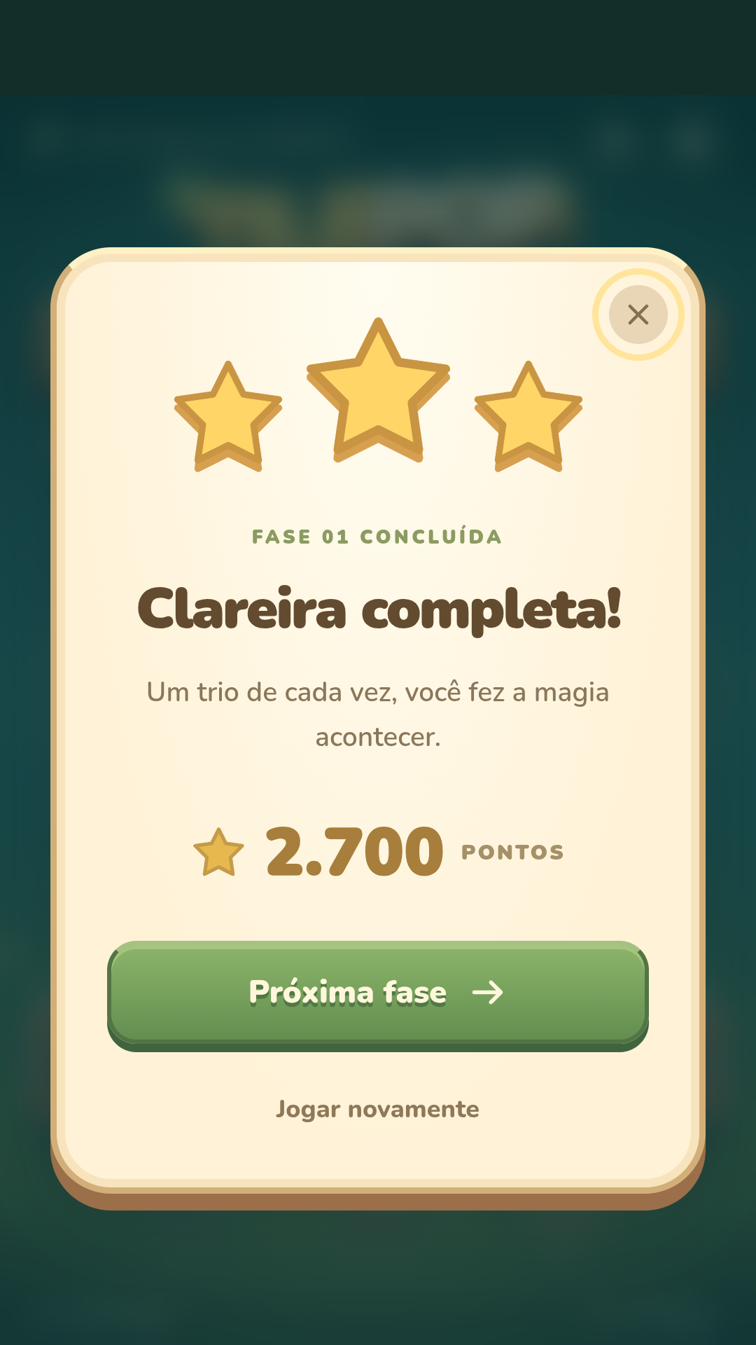 Tela de vitória do TilePop, com a mensagem Clareira completa, três estrelas e botão Próxima fase.